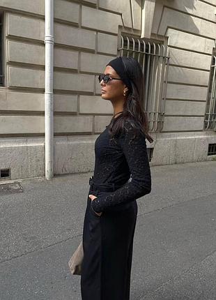 Жіноче чорне гіпюрове боді