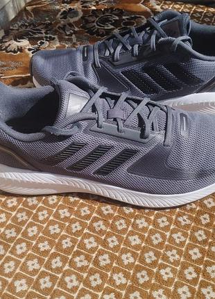 Кроссовки adidas