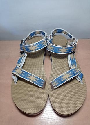 Сандалі teva