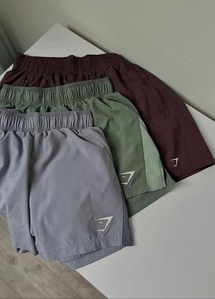 Жіночі шорти gymshark