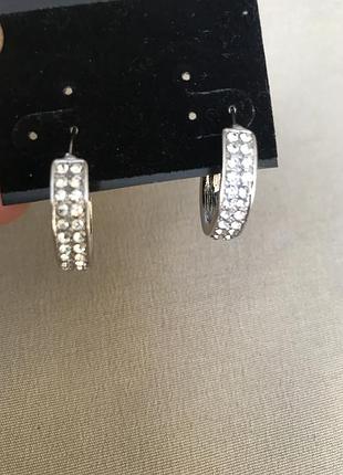 Сережки кільця з кристалами