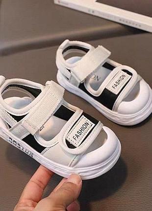 Босоножки детские 3