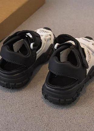 Босоножки детские 4