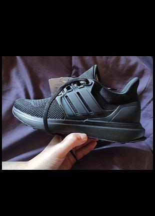 Кросівки дитячі. adidas.