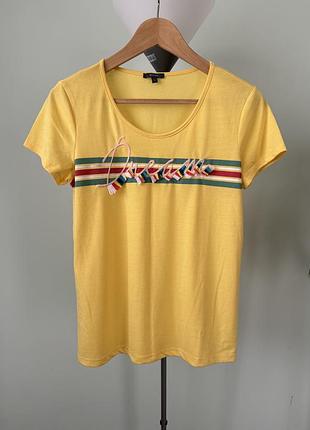 Тоненькая футболка