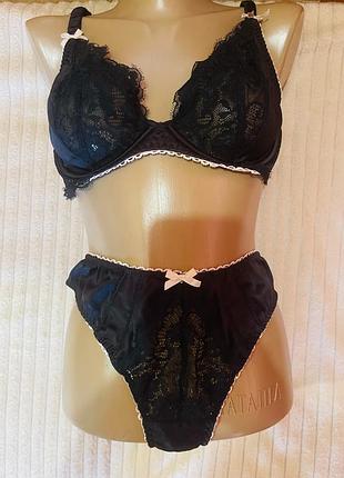 Лот  нижньої білизни