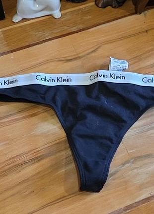Стринги труси calvin klein