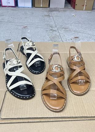 Босоножки guess