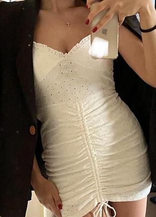 Сукня сарафан на затяжках завʼязках з чашками рюши