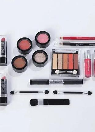 Набор декоративной косметики в алюминиевом кейсе с зеркалом makeup set mc1488 серебристый4 фото