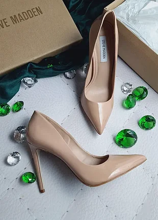 Steve madden оригінал бежеві лакові туфлі човники на шпильці
