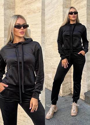Спортивный костюм велюровый черный