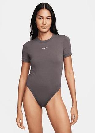 Боді з коротким рукавом темно сірий nike розмір s