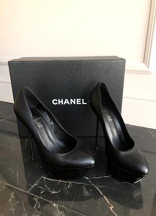 Туфлі каблуки на високих підборах чорні 36
