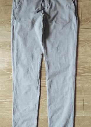 Брюки коттоновые спортивного кроя размер 33-34