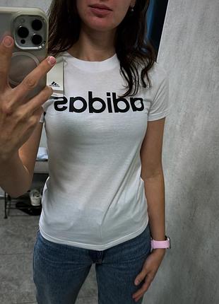 Футболка adidas