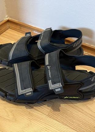 Продам сандалі на підлітка rider. нові. розмір -40.