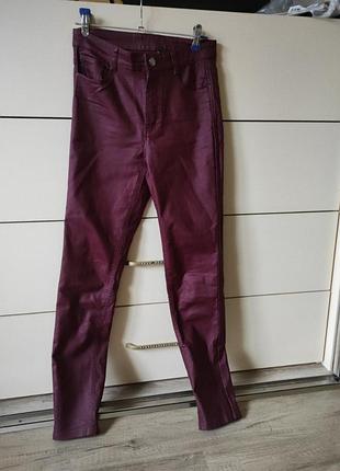 Кожаные ( под кожу) брюки calzedonia