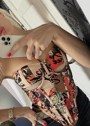 Корсет prettylittlething