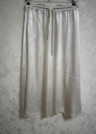 Атласна віскозна спідниця в білизняному стилі  італія