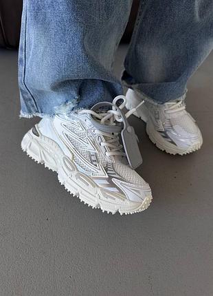 Кросівки off white • be right back white