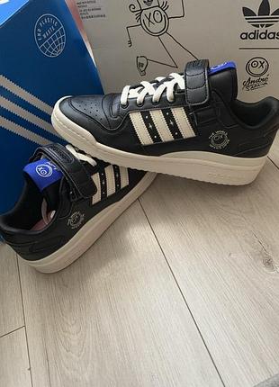 Кросівки adidas forum low нові оригінал