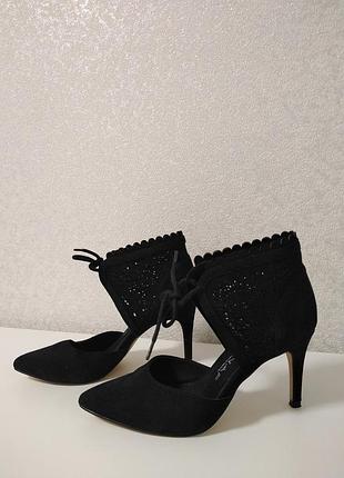 Розкішні туфлі🖤