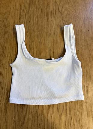 Біла коротка майка