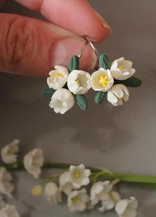 Сережки маленькі конвалії ручної роботи з холодної порцеляни