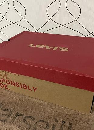 Нові снікерси levi’s . 47р 5