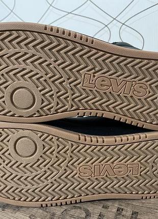 Нові снікерси levi’s . 47р 8