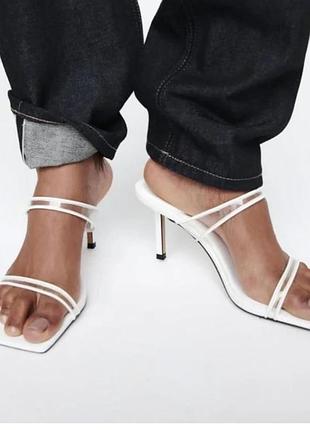 Білі босоніжки 40 розмір zara