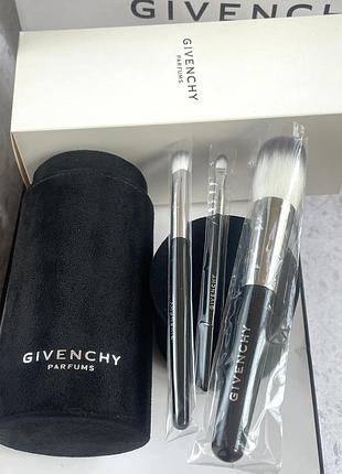 Оригінал. набір пензлів для макіяжу від givenchy в коробці