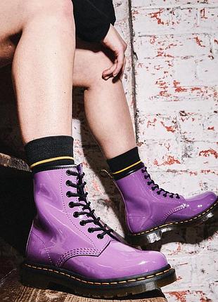 Dr. martens 1460 лакові шкіряні ботинки черевики