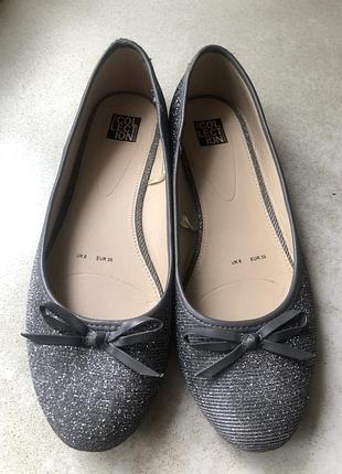 Балетки лодочки