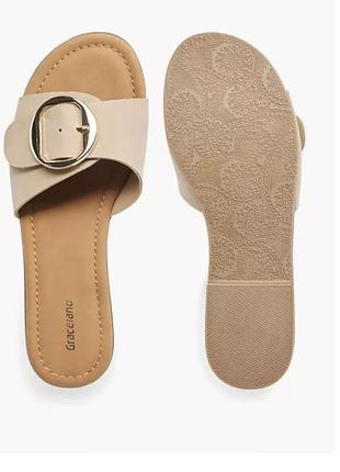 Шлепанцы женские бежевые