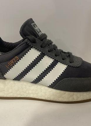 Adidas кроссовки