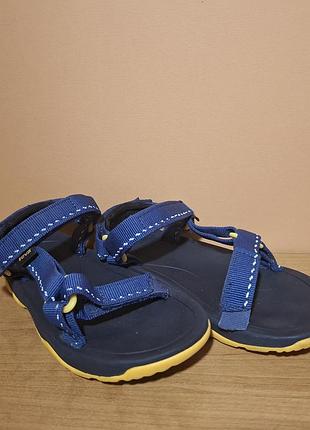 Дитячі сандалі teva