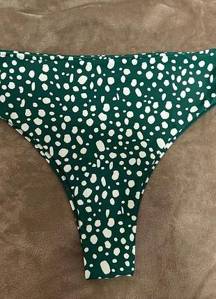 Високі плавки в горошек