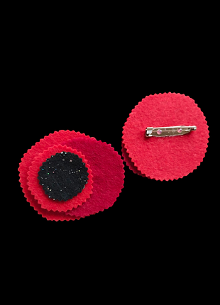 Брошка мак значок мак