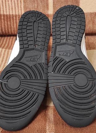 Оригинальные кроссовки nike dunks dunk4 фото