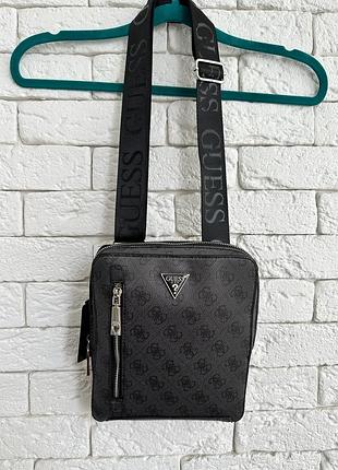 Чоловіча сумка guess