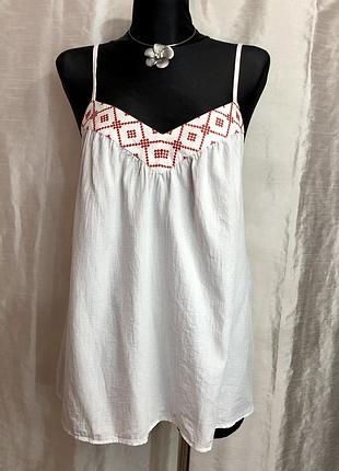 Новый свободный топ с вышивкой в стиле вышиванки vintage с необычной спинкой