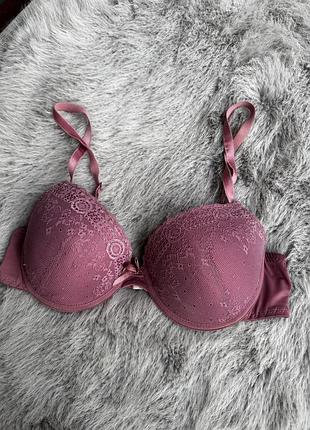 Яскравий ліф бюст з мереживом