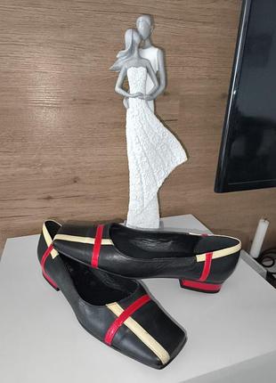 Потрясающие кожаные итальянские туфли