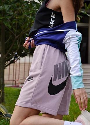 Жіночі шорти color nike