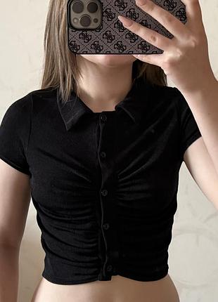Чорний топ prettylittlething, розмір xs