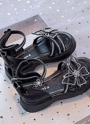 Невероятные босоножки