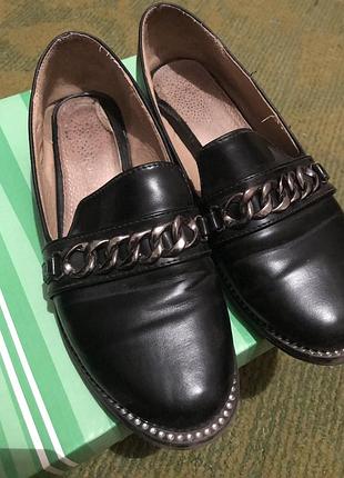 Туфлі лофери