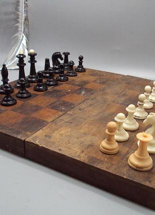 Настольная игра шахматы ссср большая шахматная доска дерево 40х20 см №18529мя